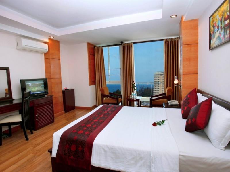 Carina Hotel Nha Trang Exteriör bild