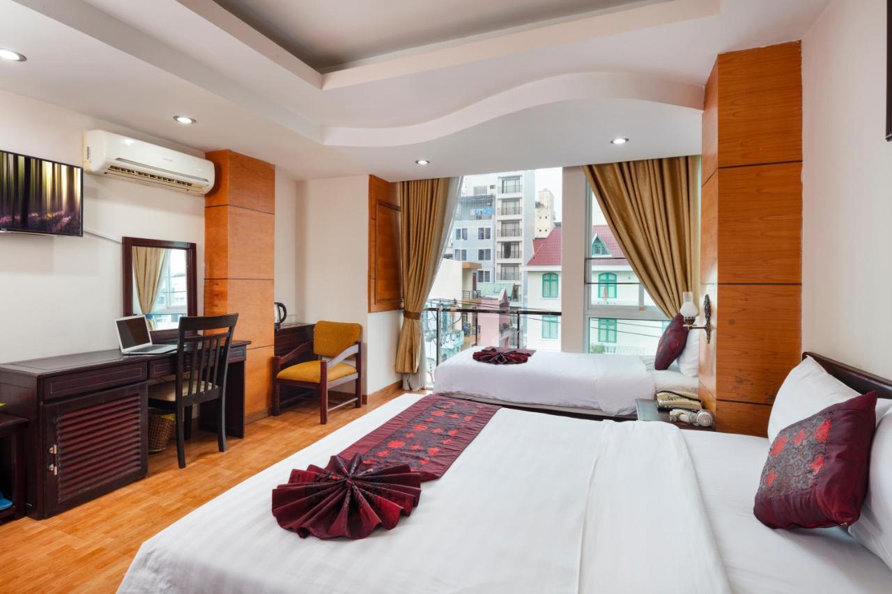 Carina Hotel Nha Trang Exteriör bild