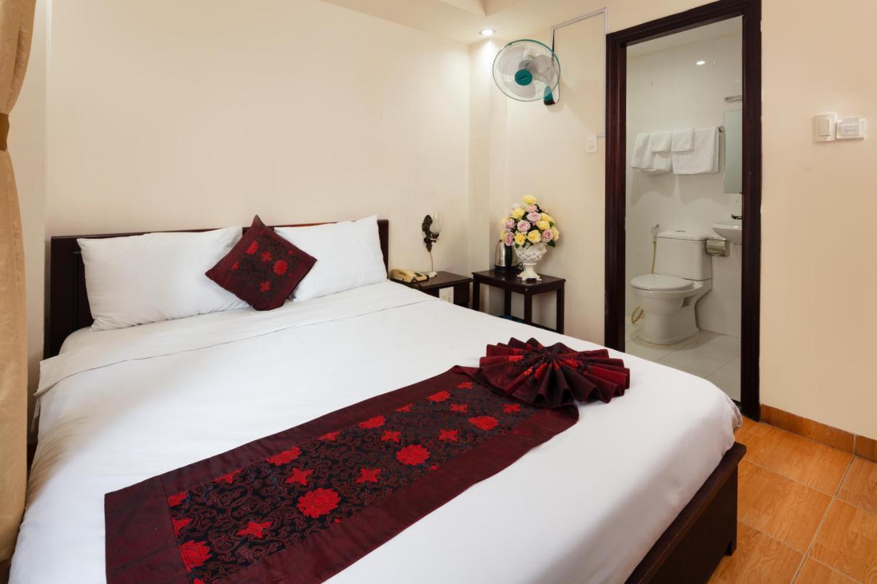 Carina Hotel Nha Trang Exteriör bild