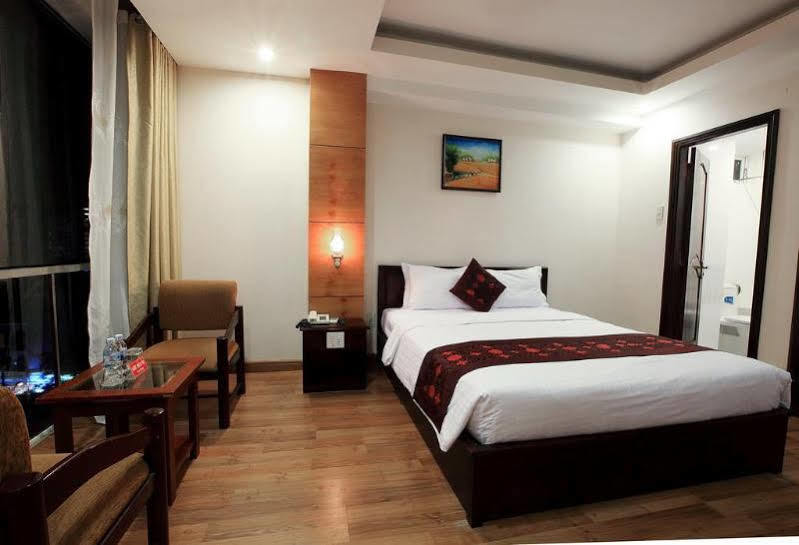 Carina Hotel Nha Trang Exteriör bild