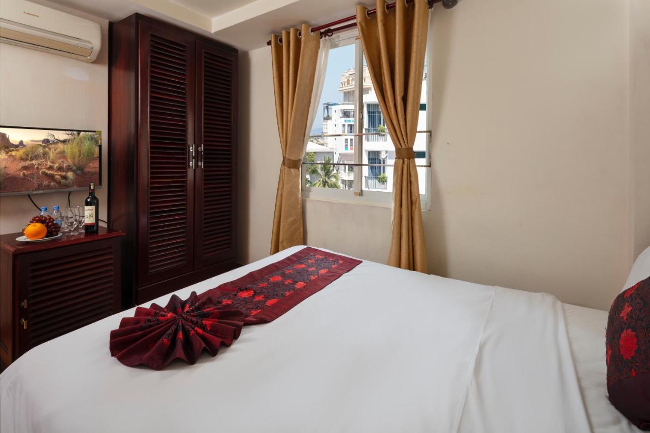 Carina Hotel Nha Trang Exteriör bild